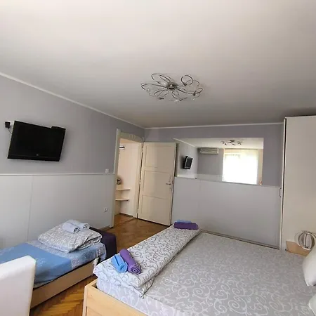 Апартаменты With Garage